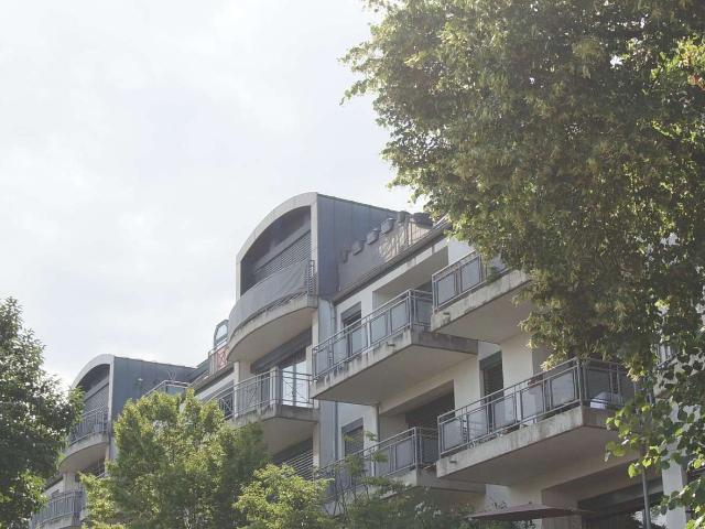 Zentral gelegenes Appartment mit Blick auf Herz Jesu Kirche