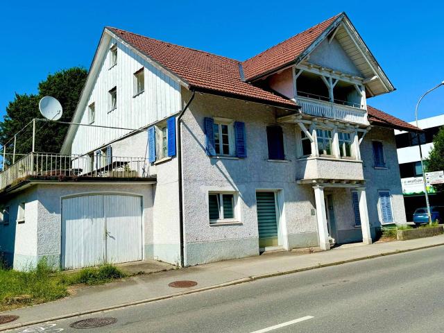 Zentral gelegenes Investorenprojekt, Haus mit 5 Wohnungen plus einem Bungalow in attraktiver Lage!