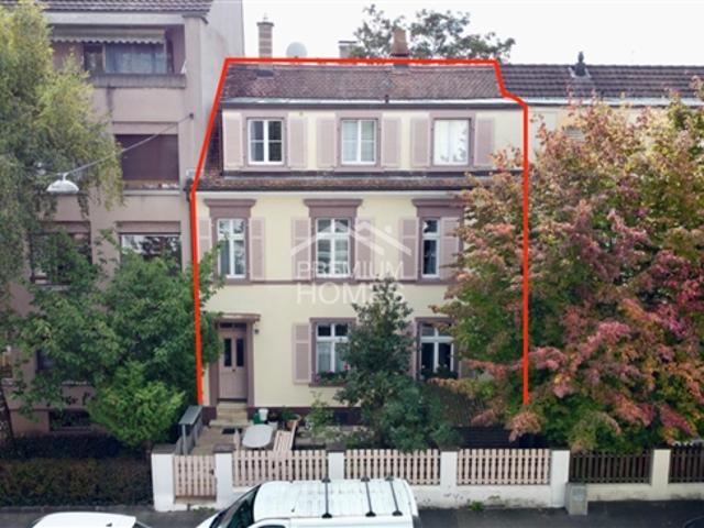 Zentral gelegenes Mehrfamilienhaus für Investoren