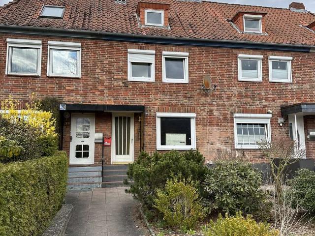 Zentral gelegenes Reihenmittelhaus in Lüneburg Provisionsfrei !