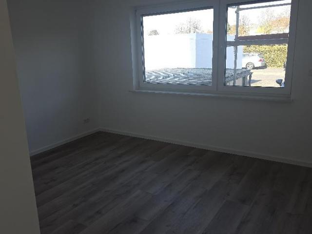 Zentral & Gemütlich: Attraktive 4 Zimmer Wohnung in Eschborn