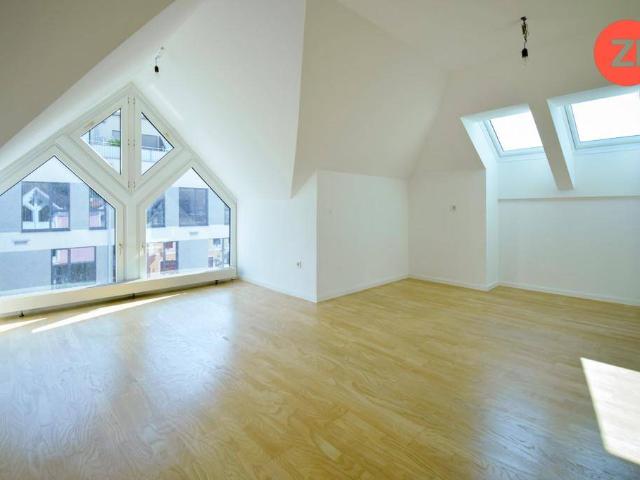 Zentral & komfortabel: 2 Zimmer Wohnung mit Küche und Klimaanlage in Perg