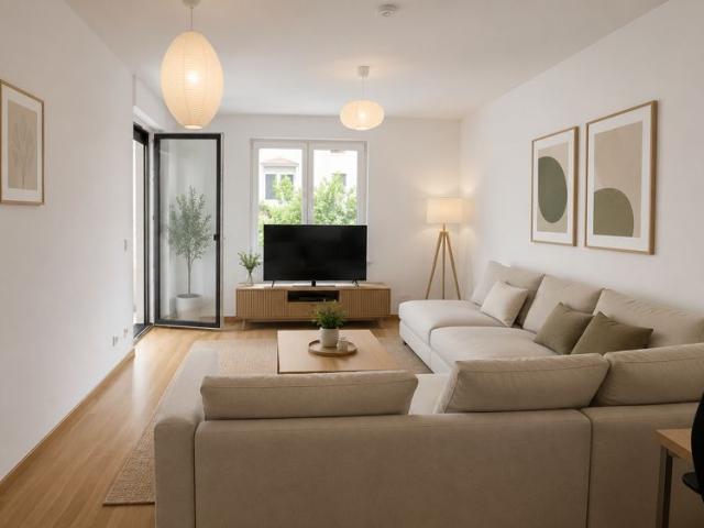 Zentral & praktisch: 2 Zimmer mit Loggia und Einbauküche