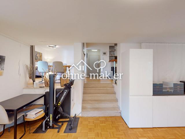 Zentral & ruhig in Schwabing: Schöne Wohnung mit 2 Balkonen, Aufzug und Nähe zum Englischen Garten