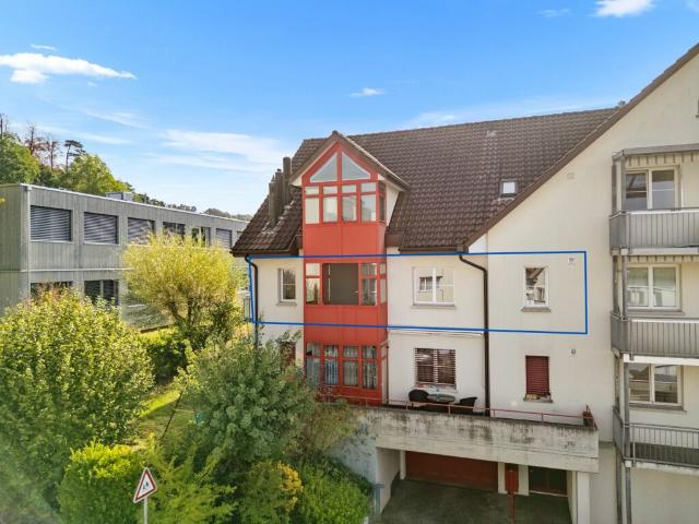 Zentral wohnen 4,5 Zimmerwohnung im Herzen von Rüti ZH