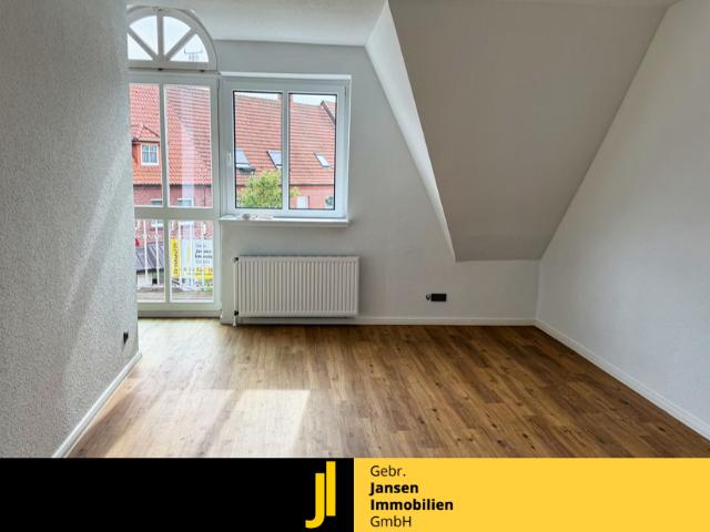Zentral wohnen – Dachgeschosswohnung direkt am Marktplatz!