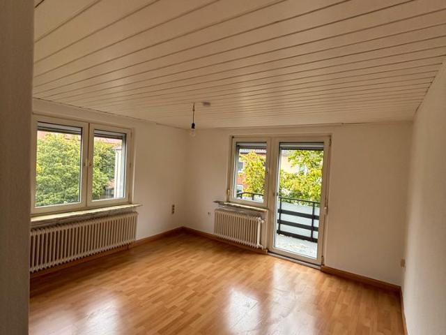 Zentral wohnen in Dortmund: 72 m² Wohnung mit sonnigem Balkon