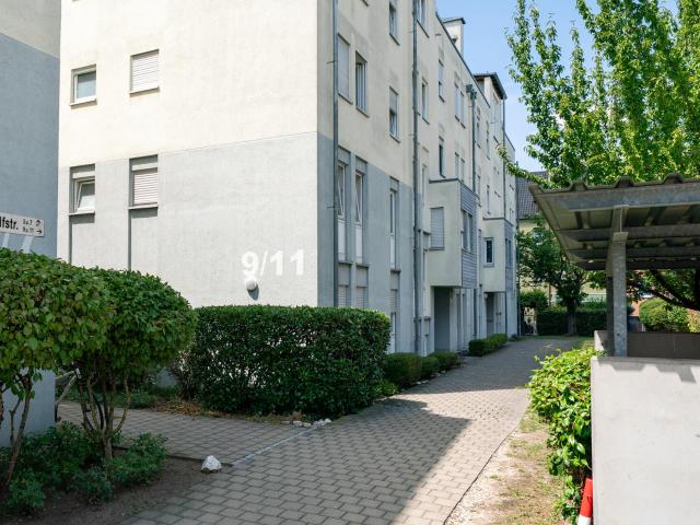Zentral wohnen in Neu Ulm: 2,5 Zi. mit Terrasse und Gartenanteil