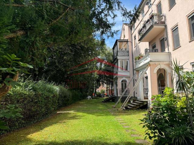 Zentrale 4 Zimmer Wohnung mit Altbau Charme in Schwäbisch Gmünd