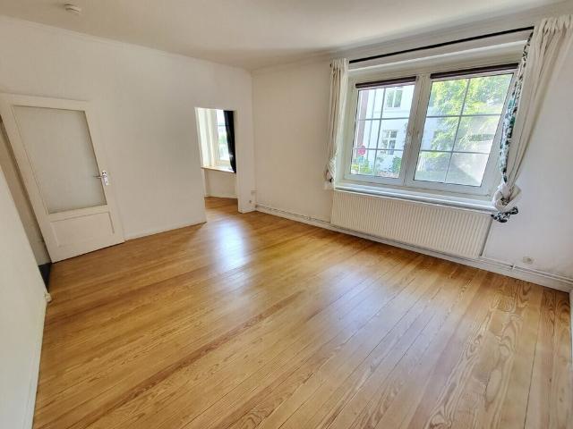 Zentrale 1,5 Zimmer Altbau Wohnung in Lübeck St. Lorenz Süd, Nähe City / Nähe Hb.
