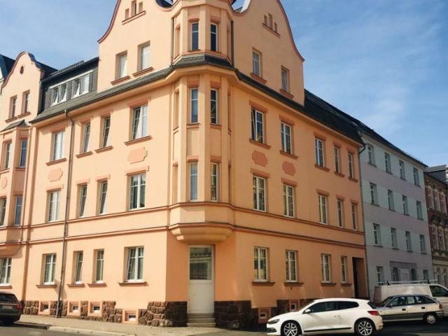 Zentrale 2 Zimmer Wohnung mit Einbauküche