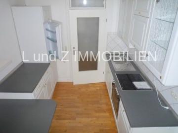 Zentrale 2 Zimmer Wohnung mit Einbauküche in Aachen Stadt, ideal für eine Wohngemeinschaft geeignet
