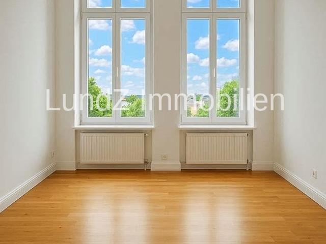 Zentrale 2 Zimmer Wohnung mit Einbauküche in Aachen Stadt, ideal für eine Wohngemeinschaft geeignet