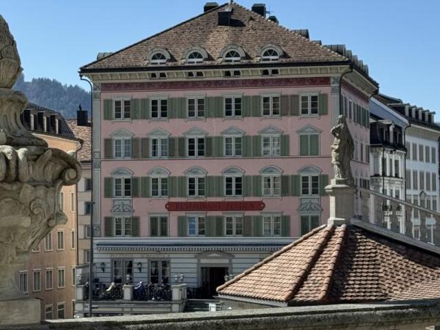 Zentrale 2 Zimmer Wohnung am Klosterplatz zu vermieten