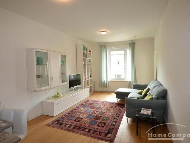 Zentrale 2 Zimmer Wohnung in Tiergarten, möbliert
