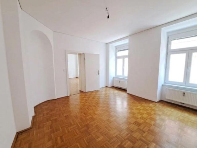 Zentrale 2 Zimmer Altbau Wohnung WG geeignet nahe dem Kunsthaus | Feuerbachgasse 6, Top 2