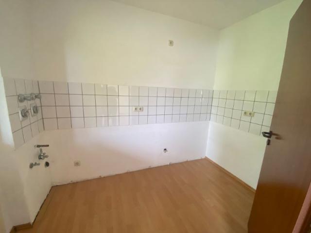zentrale 2 1/2 Raumwohnung für Senioren ab 60 Jahren zu vermieten!