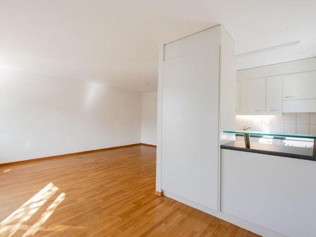Zentrale 2.5 Zimmer Wohnung in Lyss