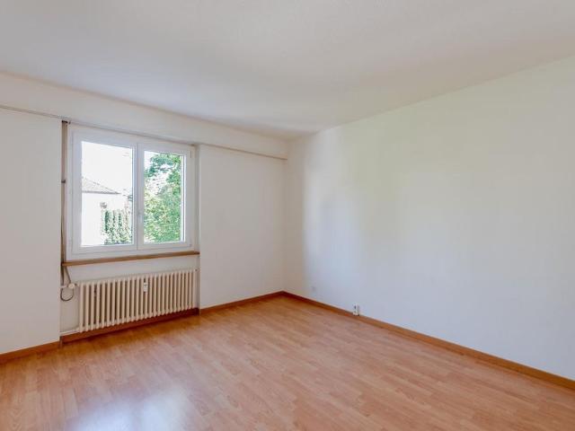 Zentrale 2.5 Zimmer Wohnung in Lyss