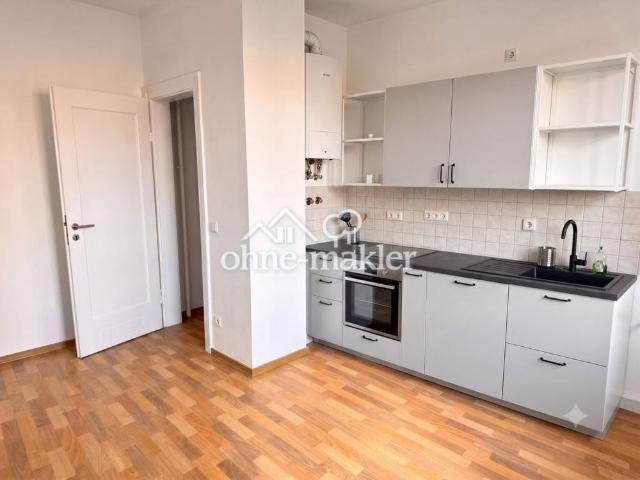 Zentrale 2Zi Whg. mit Altbaucharme und neuer Küche