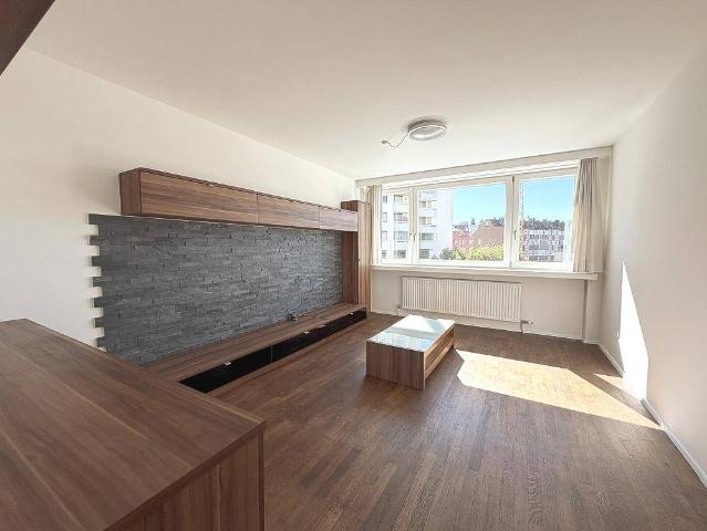 Zentrale 3 Zimmer Wohnung mit durchdachter Raumaufteilung