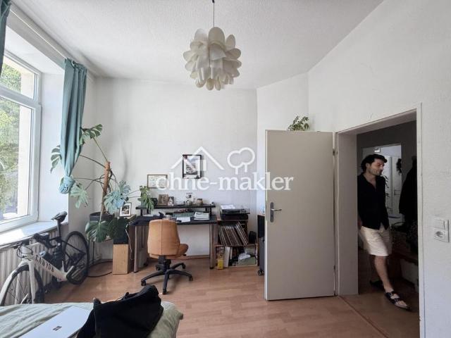 Zentrale 3 Zimmer Wohnung im Nordend mit EBK und Tageslichtbad