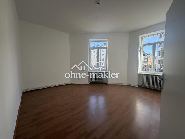 Zentrale 3 Zimmer Wohnung im Nordend mit EBK und Tageslichtbad