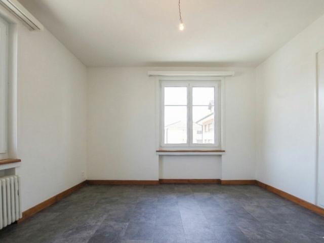 Zentrale 3 Zimmer Wohnung in Kerzers