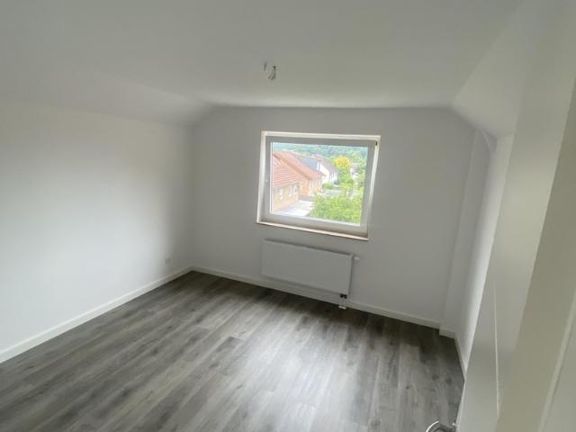 Zentrale 3 Zimmer Wohnung in Lohmar, Klimaanlage, Balkon