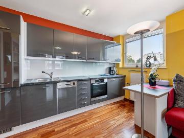 Voll ausgestattete 2 Zimmer Wohnung nahe Glan