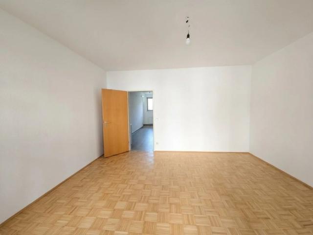 Zentrale und freundlicher 2 Zimmer Wohnung in ruhiger Lage mit Terrasse Marktgasse 11 Top 10