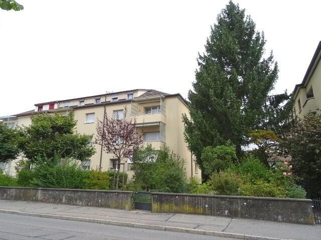 Zentrale und moderne 3 ZW im 2. OG ohne Lift à 70 m2