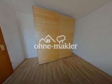 Zentrale aber ruhige 3 Zimmer Wohnung mit Einbauküche & Dachterrasse!