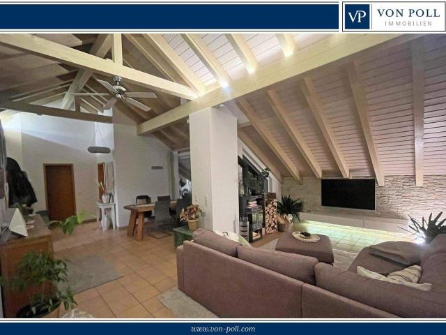 Zentrale Dachgeschosswohnung in Hirschberg gemütlich, gepflegt und ein echtes Schmuckstück