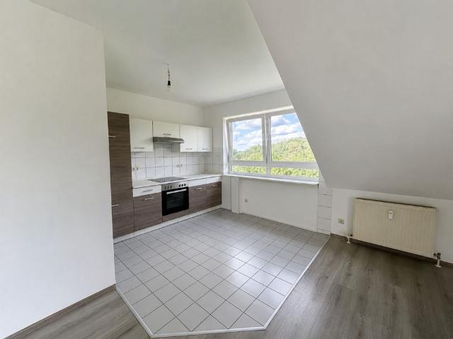 Zentrale Einzimmerwohnung in Bad Friedrichshall zu vermieten !