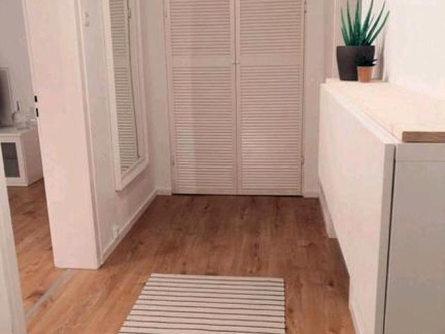 Zentrale, helle 75 m² – vollmöblierte 3 Zimmer Wohnung ab 15.10