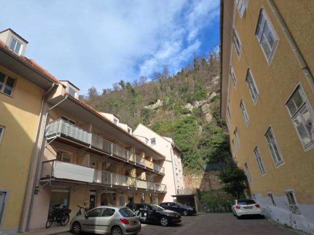 Zentrale INNENSTADTLAGE: SINGLE HIT mit Balkon in ruhiger Lage Sackstraße 24 / Top 26