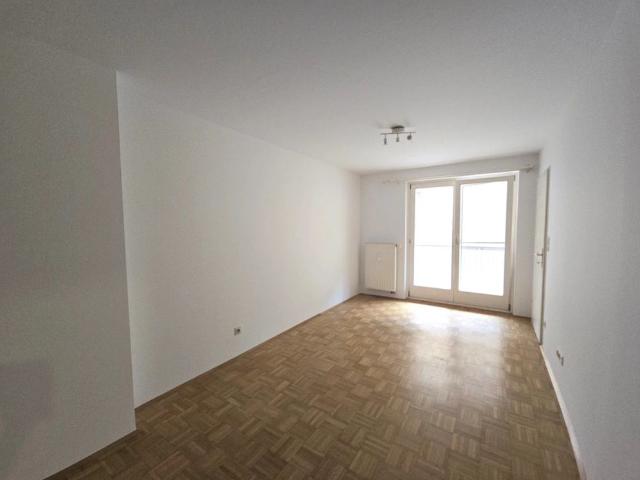 Zentrale INNENSTADTLAGE: SINGLE HIT mit Balkon in ruhiger Lage Sackstraße 24 / Top 26