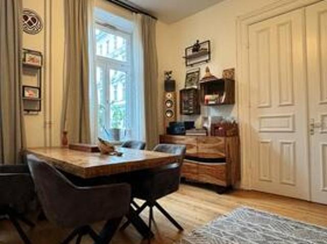 Zentrale, kinderfreundliche 3 Zimmerwohnung zur Zwischenmiete