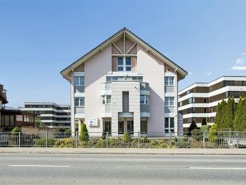 Etagenwohnung kaufen in Meilen - Abstell-kammer