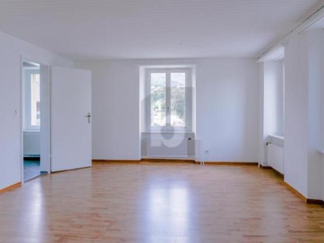 ZENTRALE LAGE MIT VIEL PLATZ NÄHE BAHNHOF