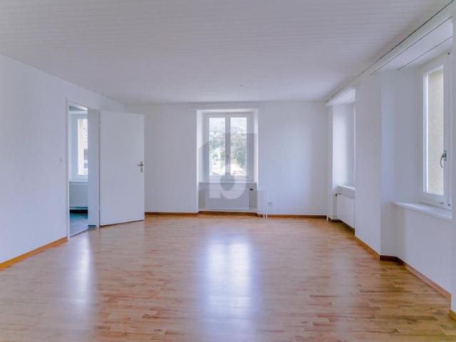 ZENTRALE LAGE MIT VIEL PLATZ NÄHE BAHNHOF