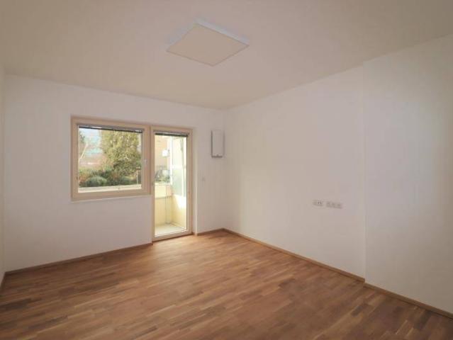 Zentrale Lage modern saniert!