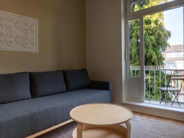 Zentrale Lage | Anbindung A27 B6 | bis zu 5 Personen, Bremen Amsterdam Apartments for Rent