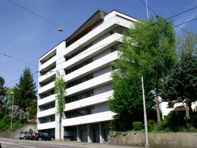 Zentrale Lage beim Sprengiplatz Emmenbrücke
