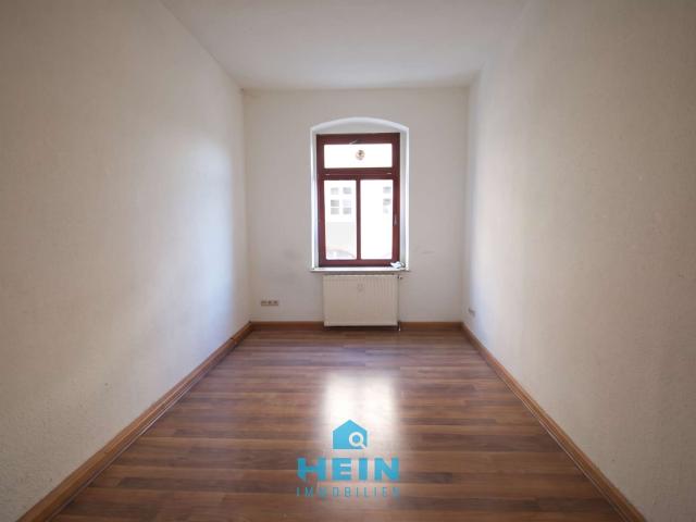 Zentrale, moderne 2 Zimmerwohnung mit viel Licht und Gartenblick – ideal für Paare in Aue Bad Schlema