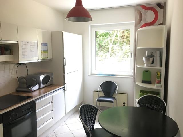 Zentrale, ruhige Balkonwohnung mit Tiefgarage