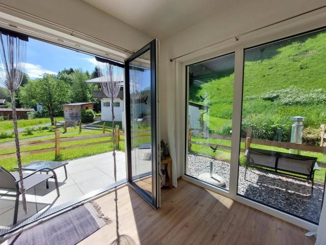 Zentrale, ruhige Wohnung Buy to. live, to let, to use, to rent, to invest, to earn, to enjoy, beinahe ski in ski out