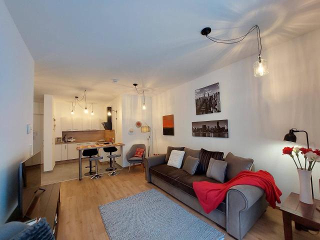 Zentrale, ruhige Wohnung Buy to. live, to let, to use, to rent, to invest, to earn, to enjoy, beinahe ski in ski out