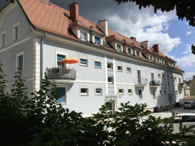 Zentrale sonnige Singlewohnung